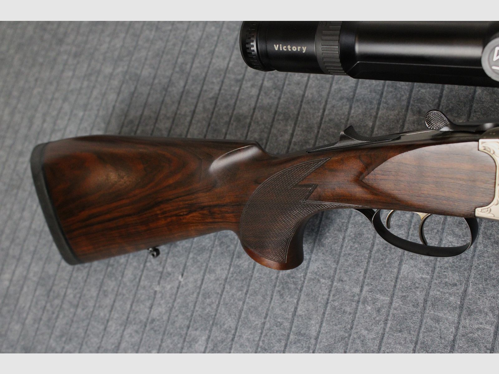 Krieghoff Ultra Berngstutzen .30R Blaser .22 Hornet / Zeiss 3-12X56