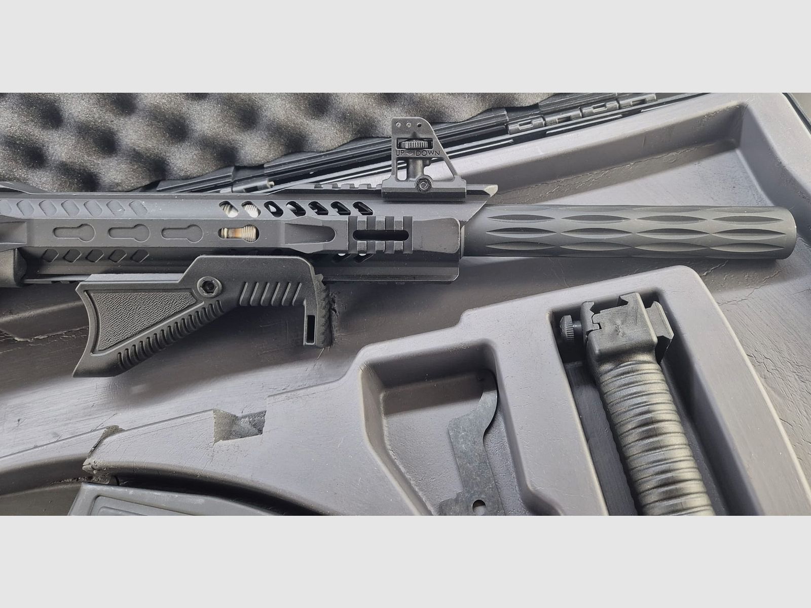 Escopeta semiautomática Mercury Sport DF 12/76, LL=51cm + chokes intercambiables