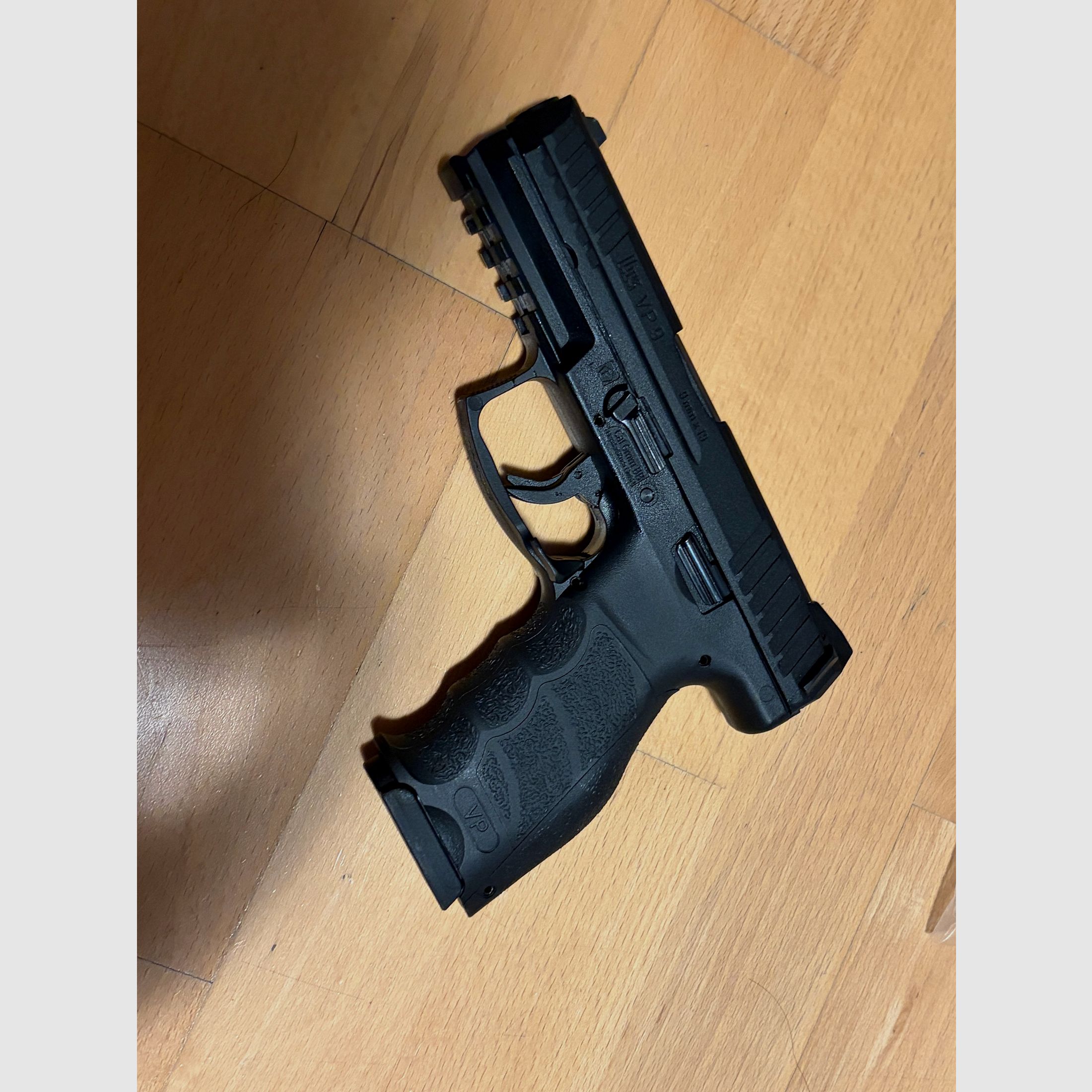 Umarex VFC VP9 Airsoft 6mm
