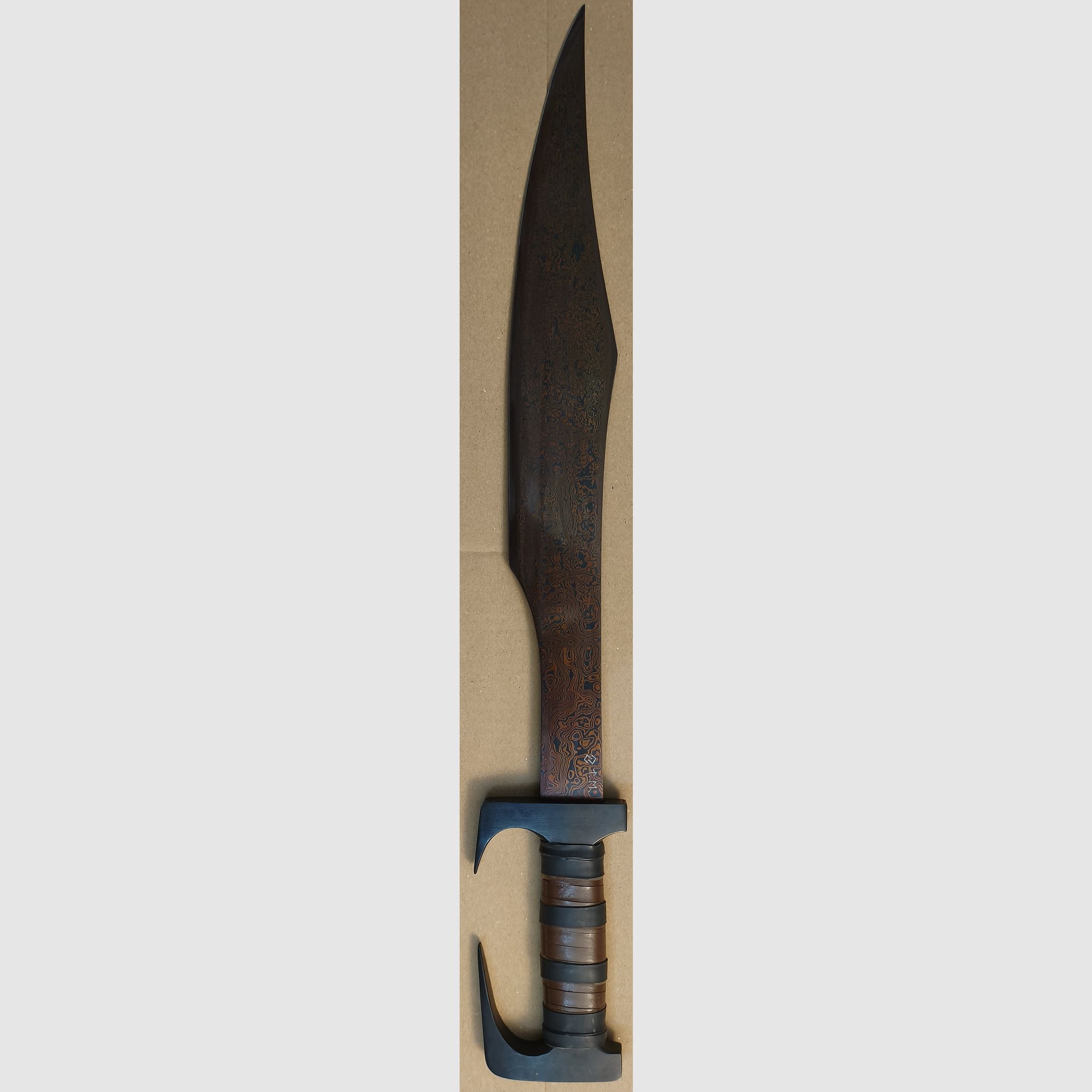 Falcata Red Damascus Film Sword of the 300