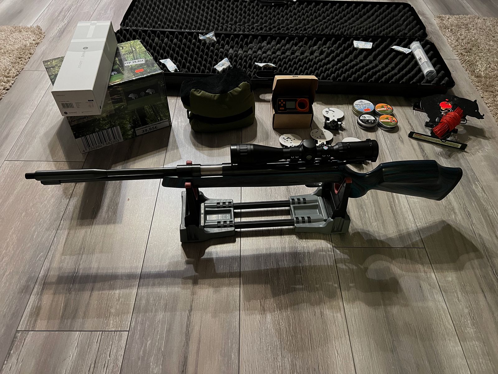 Weihrauch HW97K inkl. Hawke Airmax Zielfernrohr und Zubehör