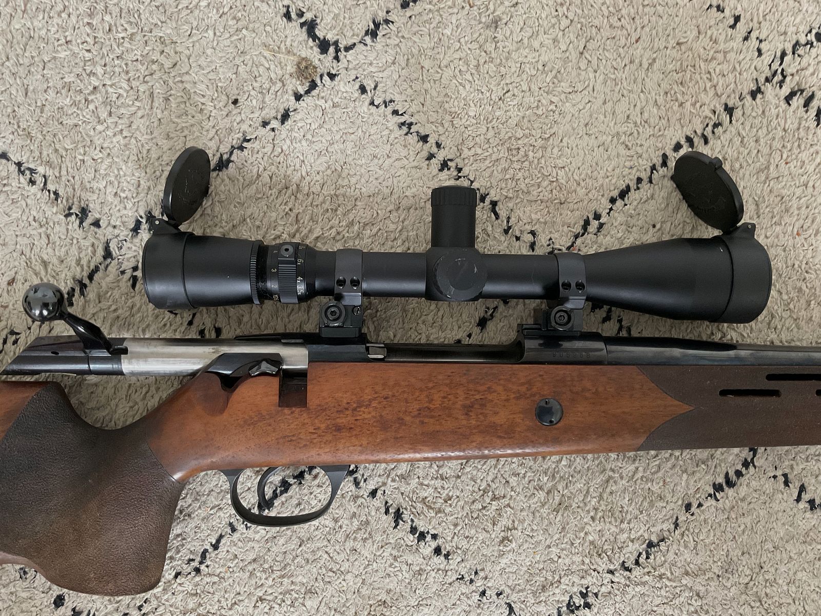Voere Titan II Matchbüchse mit Leupold ZF