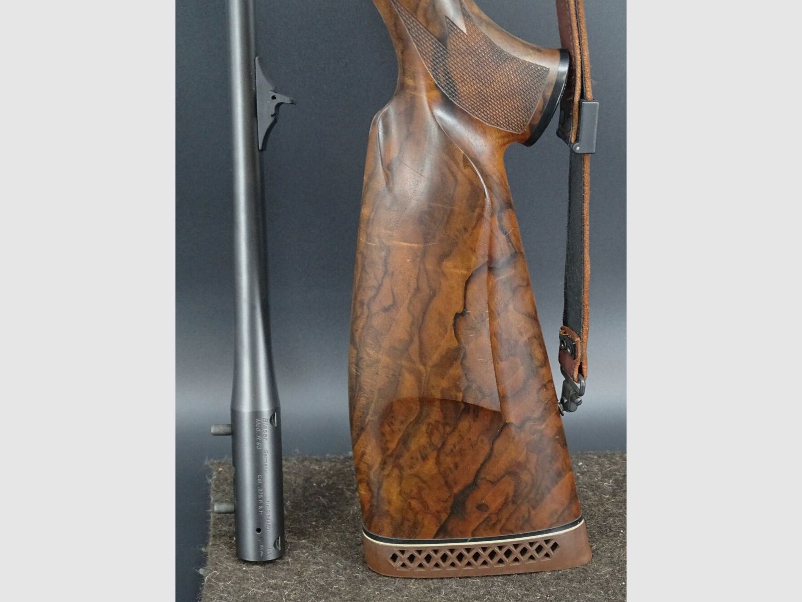 Blaser R93 links .375 H&H WL .300 Win Mag Innomount Zeiss R93 links Safari / WL Match