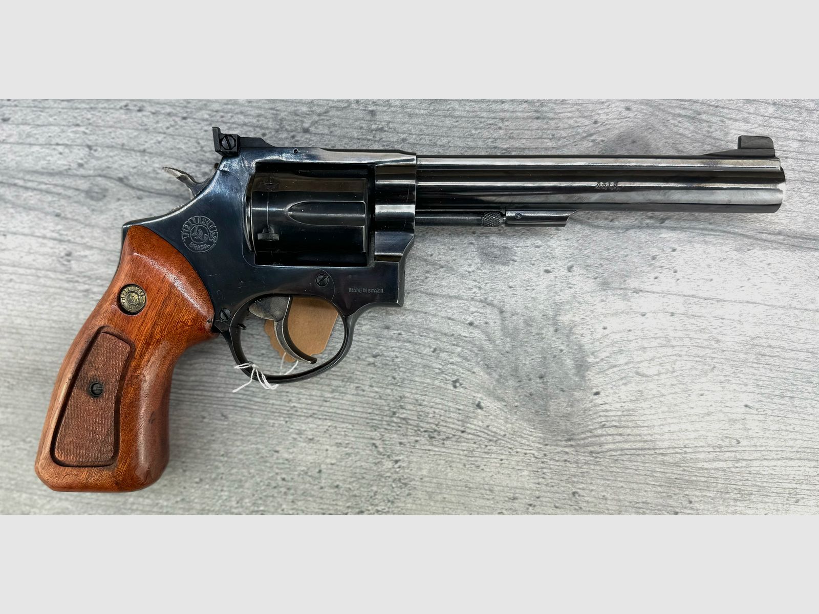 Taurus - Brasil, KK - Revolver .22lr, 6" Lauflänge, Holzgriffschalen