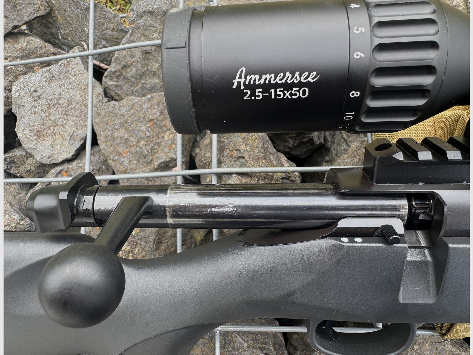 Mauser M18 Standard, .300 Win. Mag. - LL 51 cm. Mit Zielfernrohr 2,5-15x50 HD. gebraucht - neuwertig