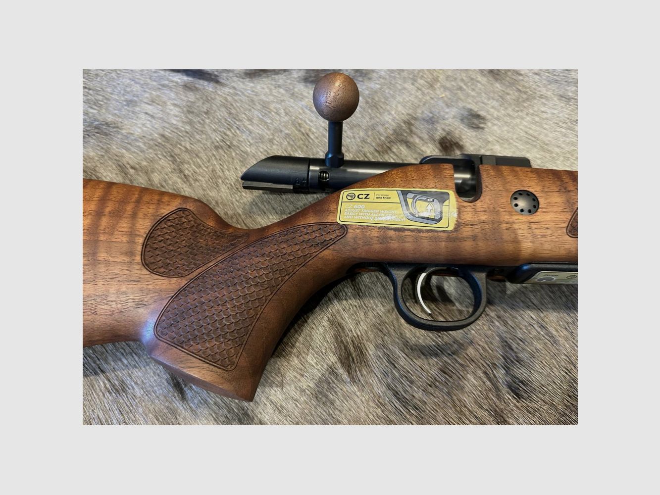 BÜCHSE CZ 600 LUXE .30-06 SPR 5 CPS FILETIERT NEU (785220), Bild 7 von 13