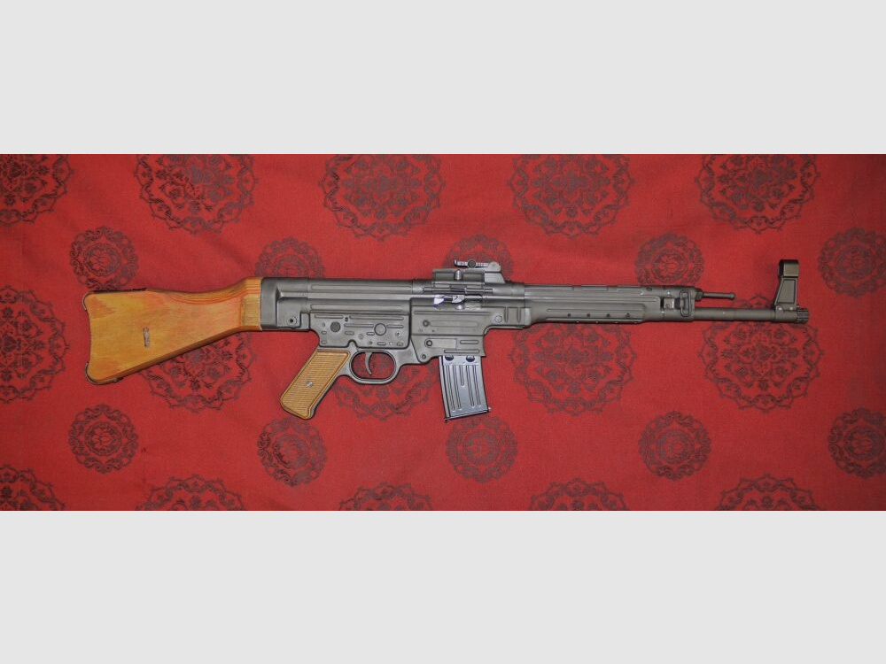 Niedermeier SLG44 (MP44, STG44)