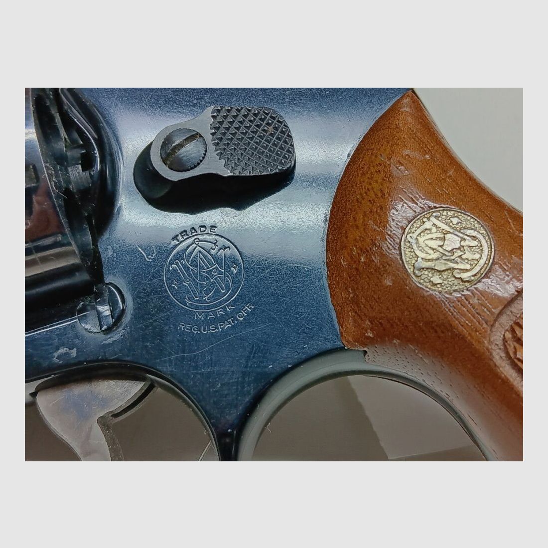 Smith & Wesson - Springfield, Mass. Mod. 38 Airweight