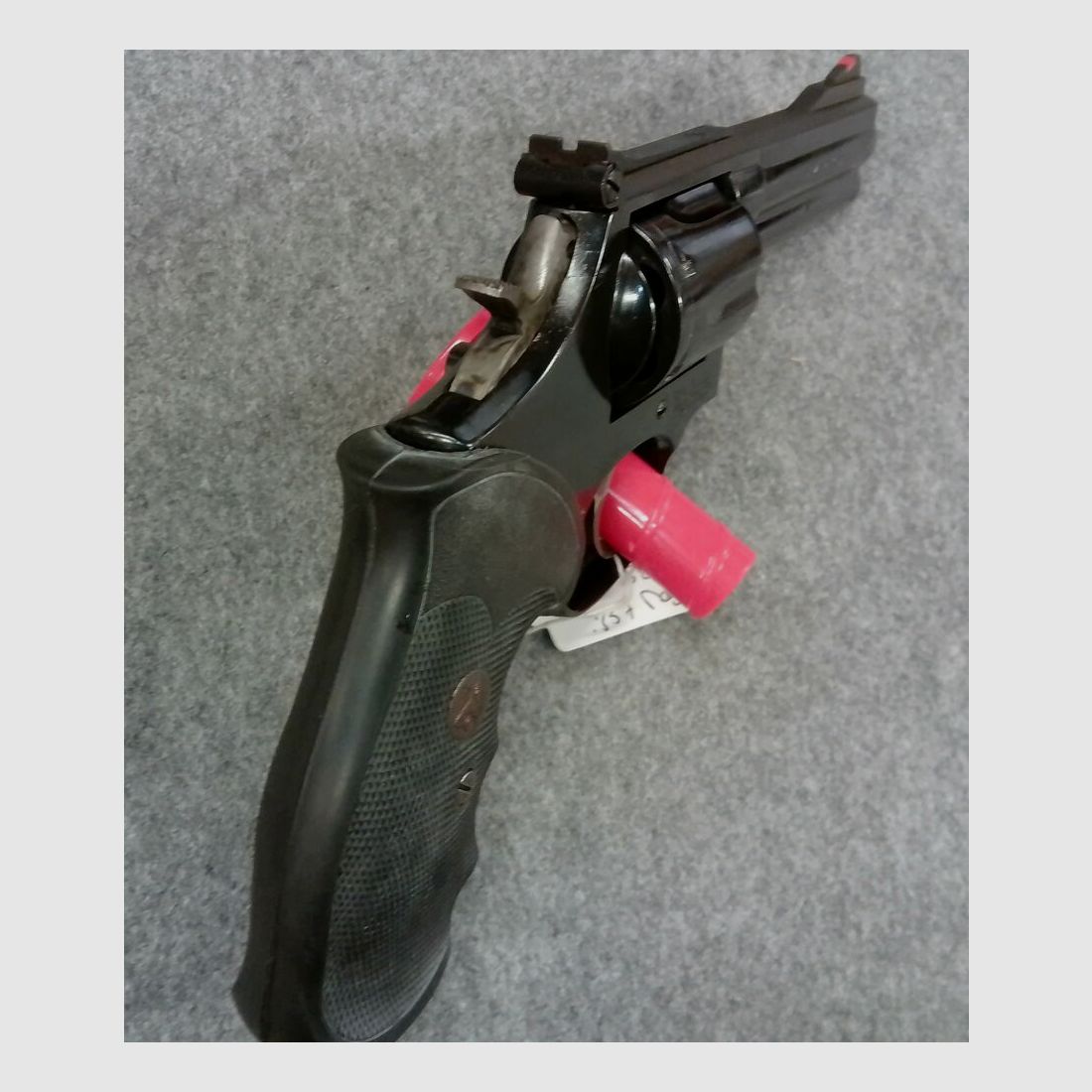 Smith + Wesson 586 4"