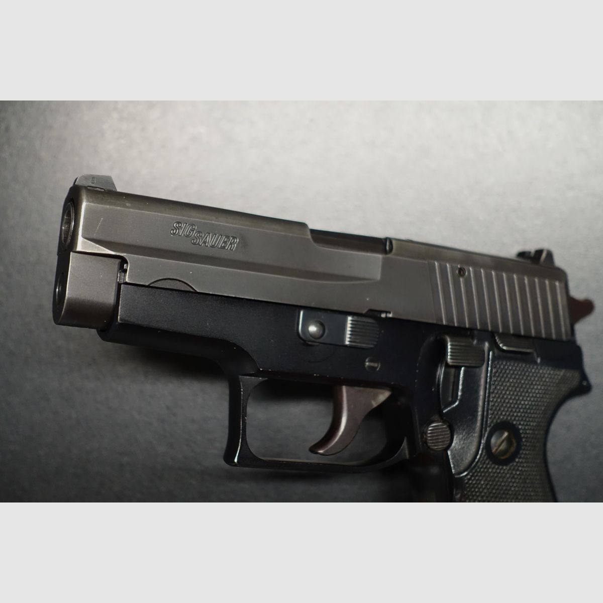Sig Sauer P225, Bild 4 von 5