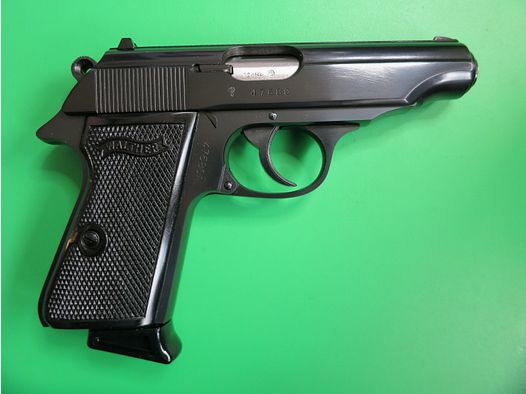 Halfautomatische pistool, Walther PP, kal. 9 mm kort, zwarte gripplaten, als nieuw       #75