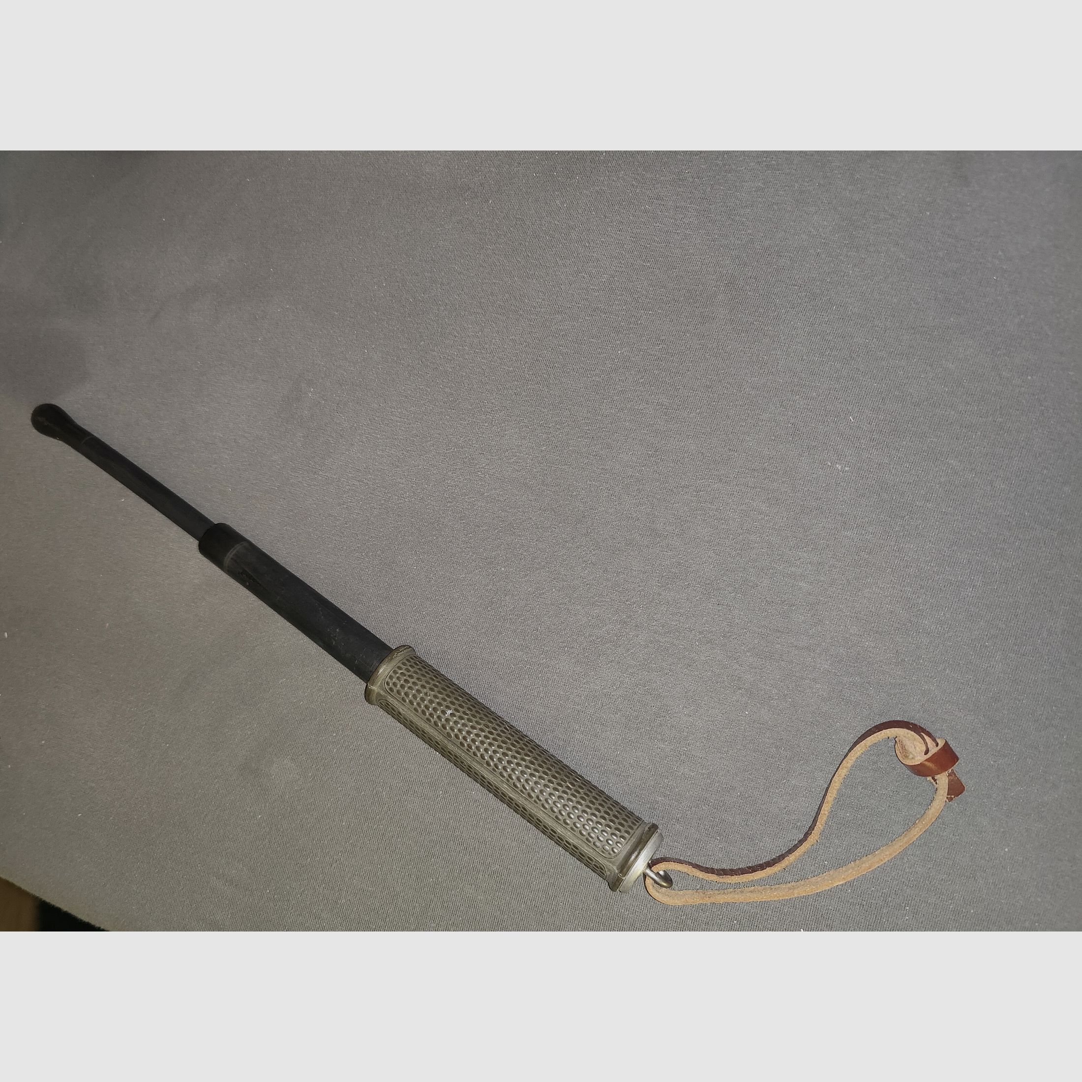 Schlagstock DDR Volkspolizei Bereitschaftspolizei NVA Teleskop