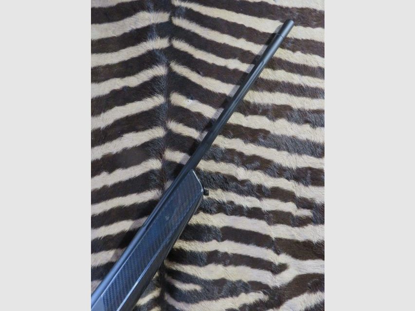 Carabine BROWNING Maral 4X Hunter Carbon FBT cal.300wm canon 61 cm busc réglable, image 2 sur 11