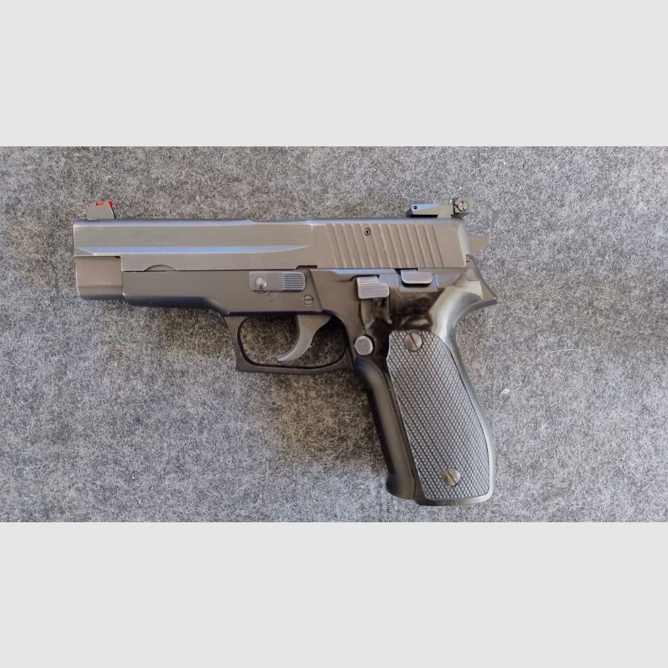 SIG P226 avec accessoires complets, image 2 sur 18
