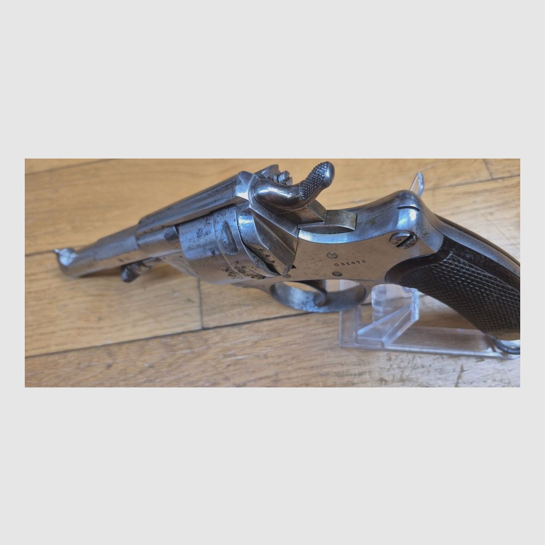 Guter regulärer Revolver Modell 1873 – Kaliber 11mm73 – vollständig monomatrikuliert – Noch mit strohgelb – MAS 1878 – Gute Mechanik, schöner Lauf und schöne Kammern – BE, Bild 10 von 19