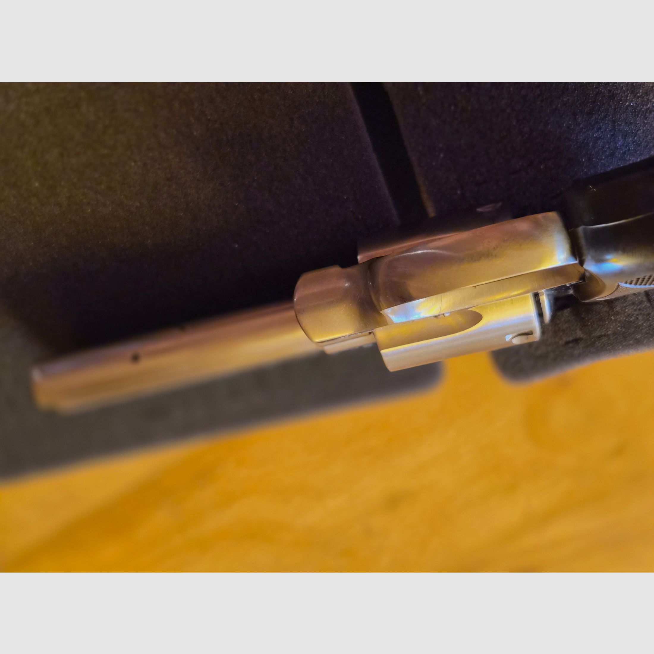 Smith & Wessen 357 Magnum mało strzałów
