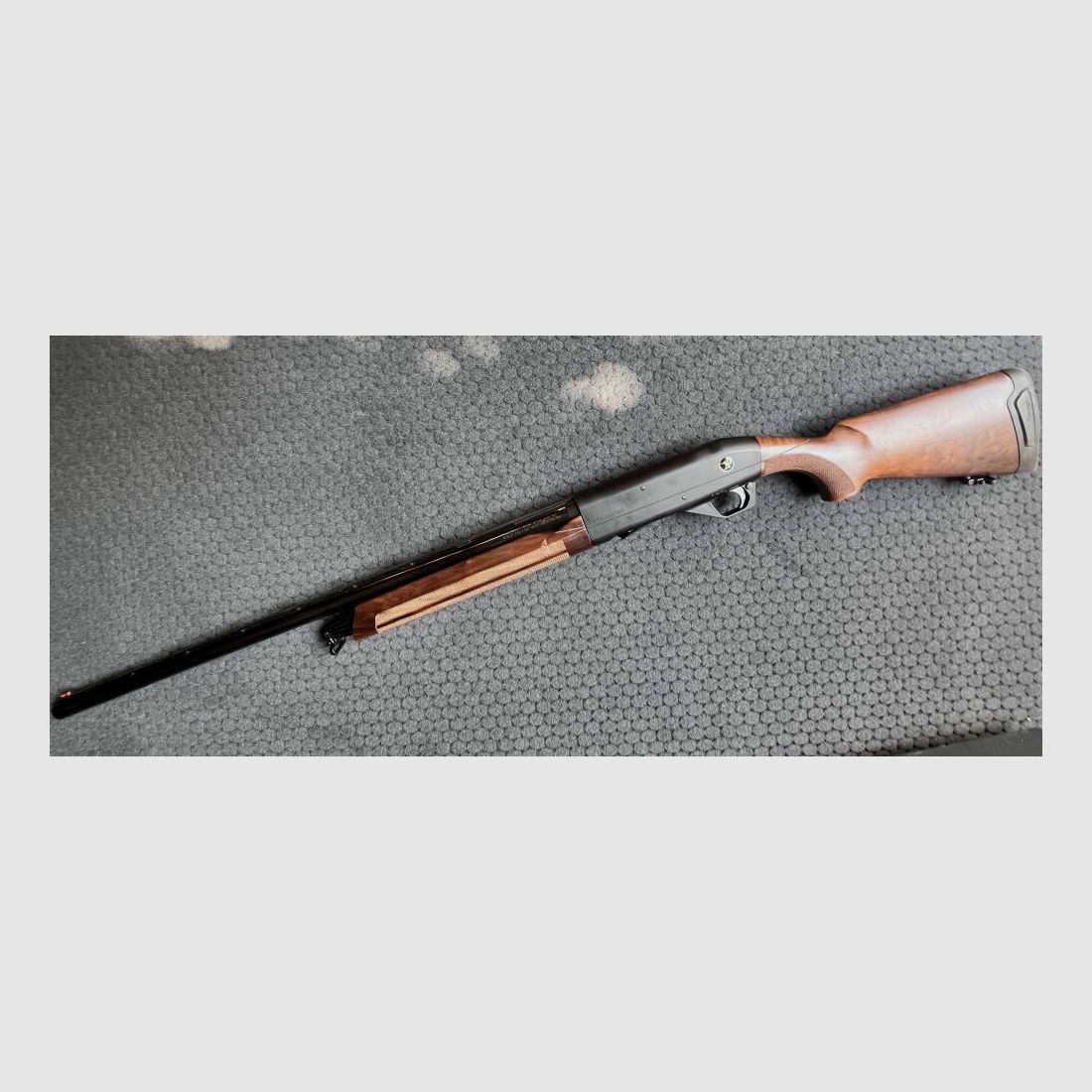 Franchi Predator Semi-Automatic Shotgun SLF 12/76