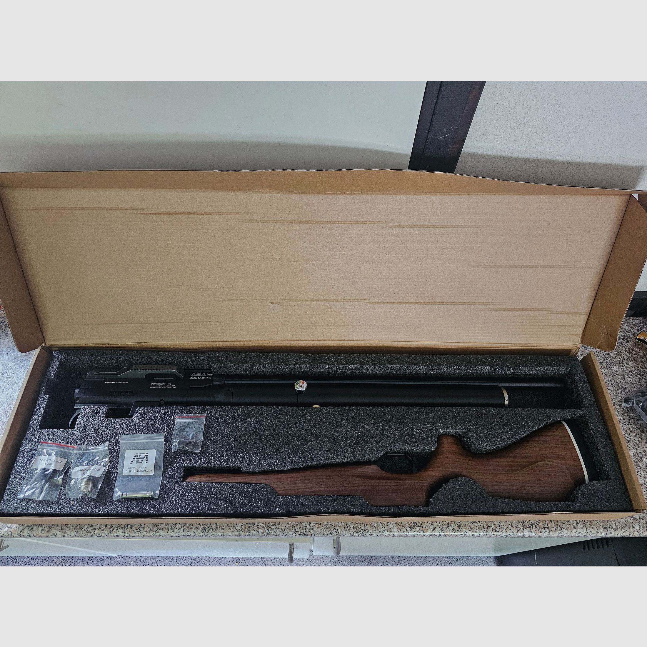 AEA Zeus Cal. 68 F-Serie