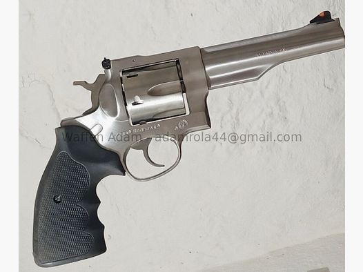 Sturm. Ruger & Co. INC , Southport Conn. USA Redhawk 5 1/2 Zoll