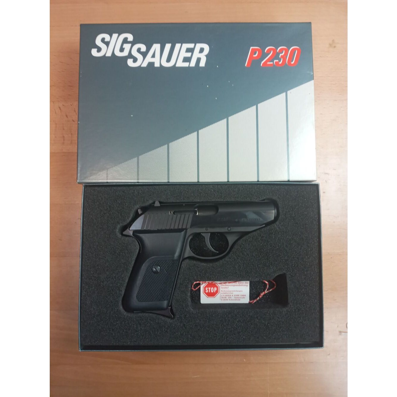 Sig Sauer	 Modell P 230