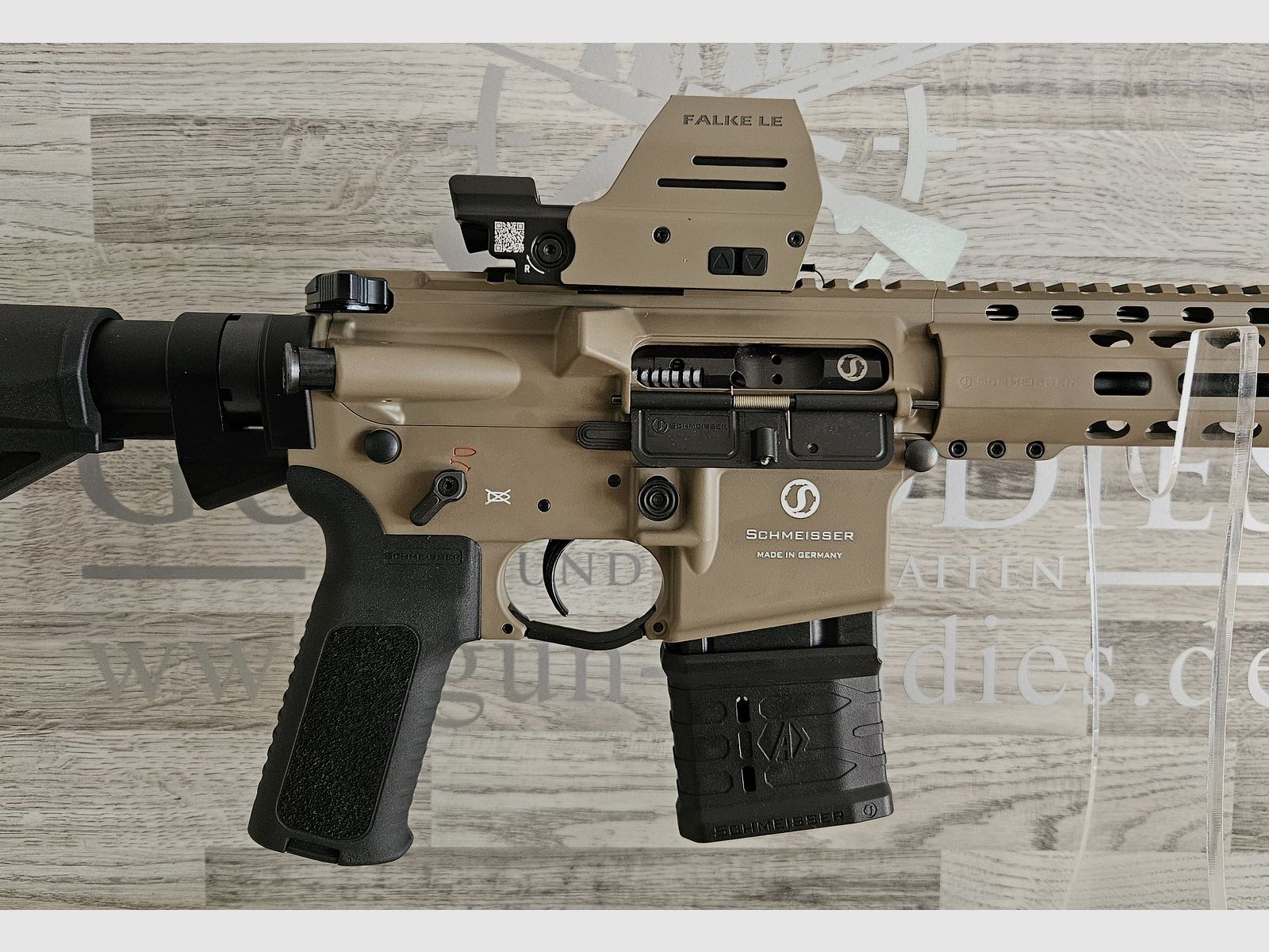 Schmeisser AR-15 M4FL FDE 14,5" Cal. .223Rem. + Falke LE FDE - envío gratis - producto nuevo del comercio especializado