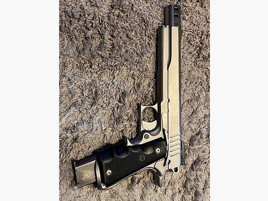 Pistola Safari Arms Matchmaster con sistema intercambiabile