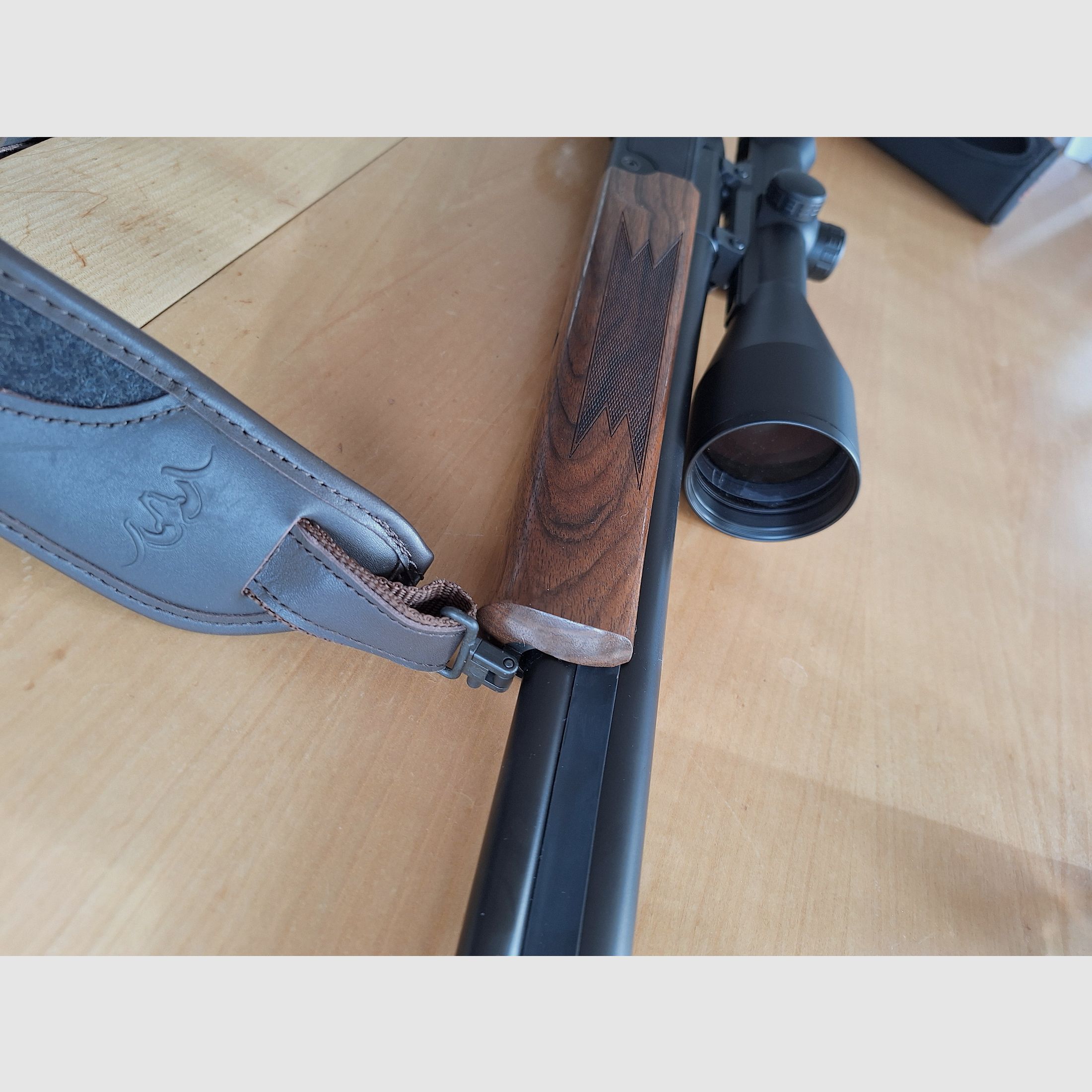 Blaser B95 with 5.6 ×52 insert barrel and Kahles - like new -