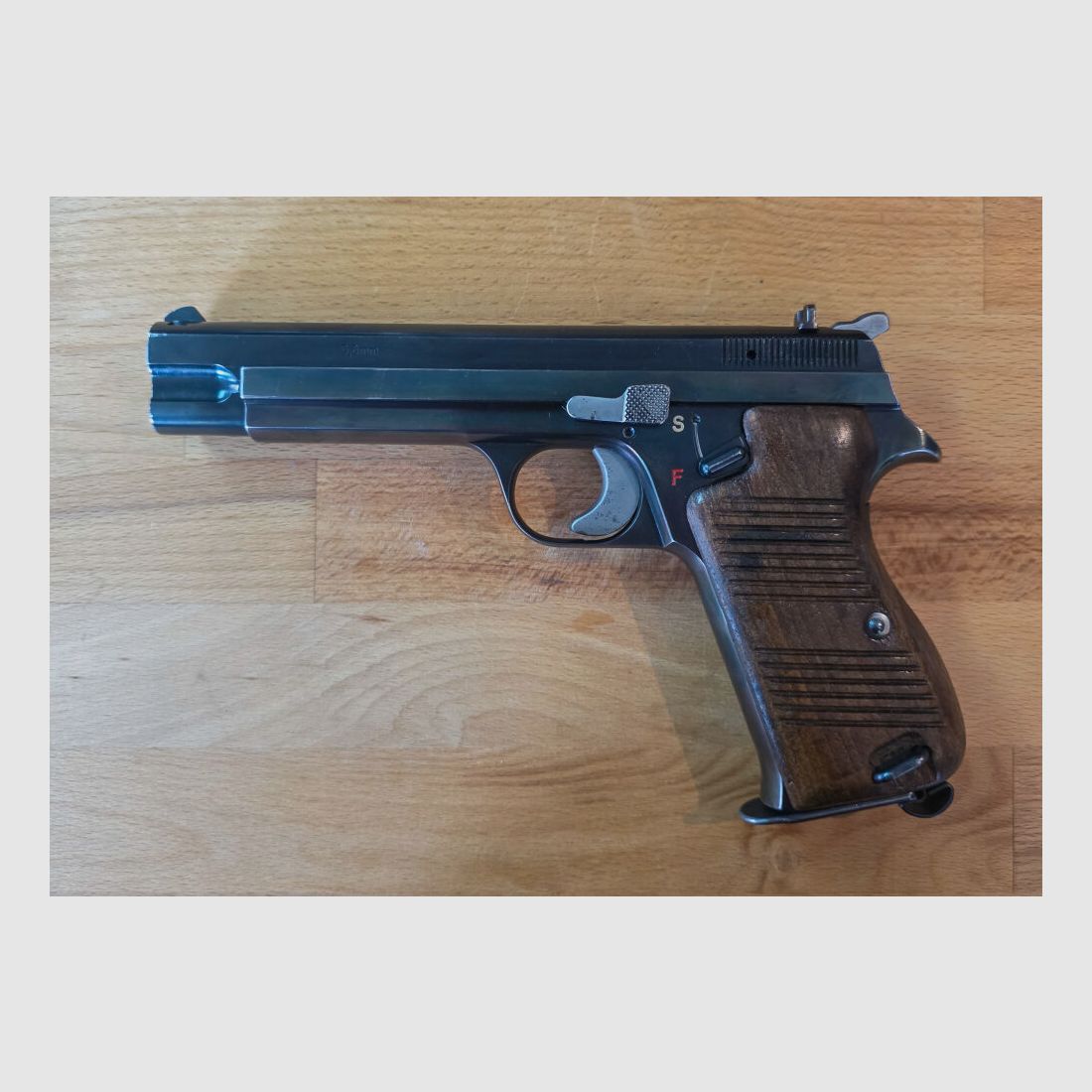 SIG P210-7