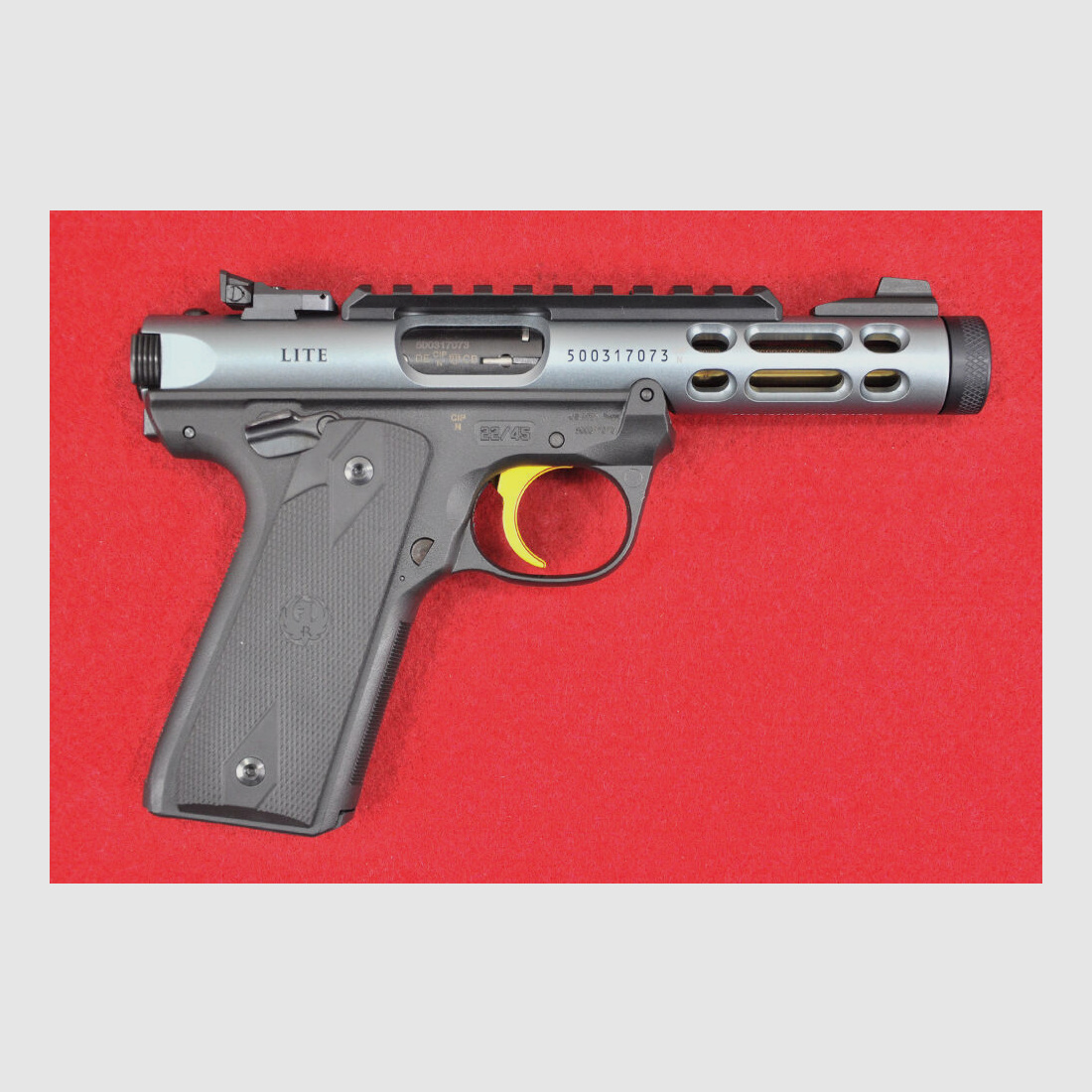 Ruger Mark IV 22/45 Lite Diamond Grey-Goud 4,4" .22lr