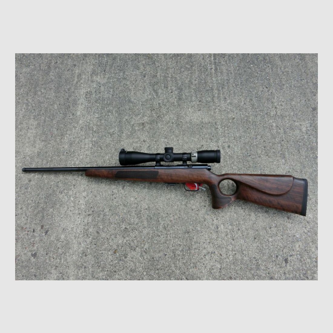 Anschütz HW66 Thumbhole