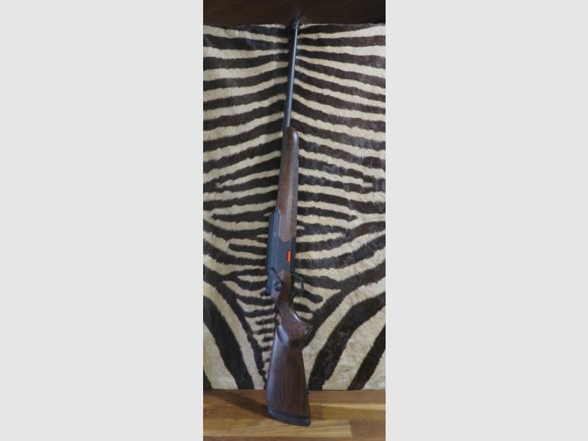 Carabine linéaire BERETTA BRX1 bois grade 3 cal.300WM canon 62cm fileté 14×100, image 1 sur 9