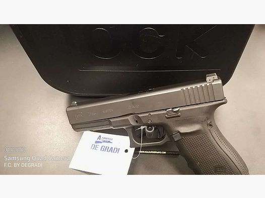 GLOCK MODEL 21 KALIBER 45 ACP