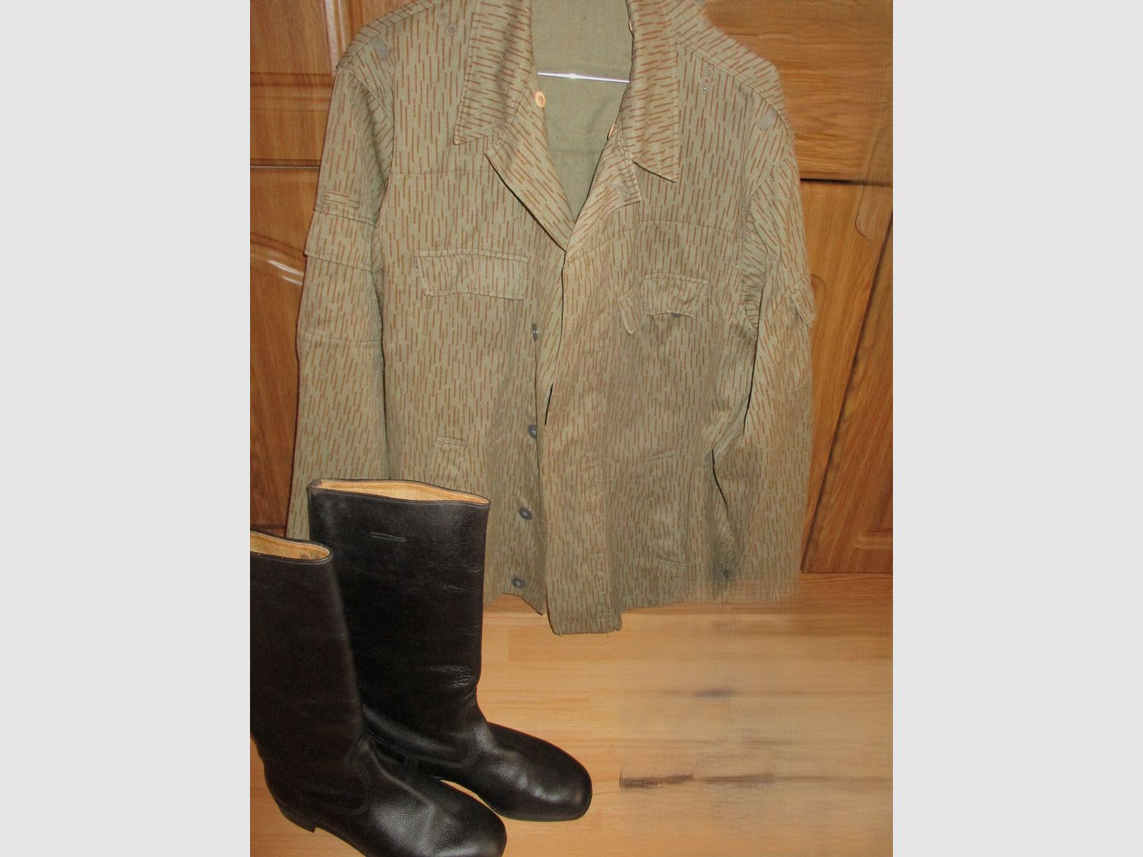 Lederstiefel, Reitstiefel, Armeejacke DDR