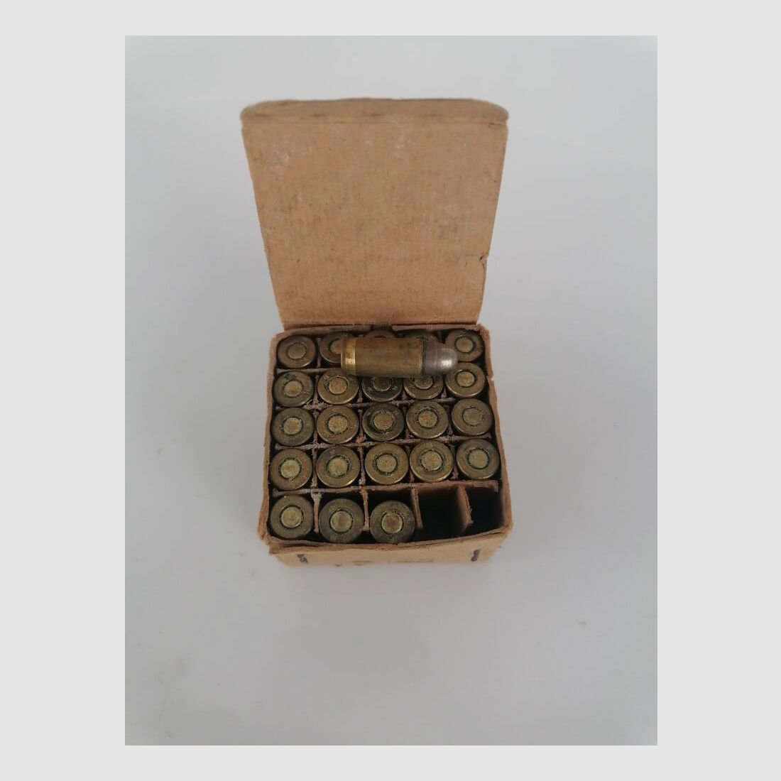 Gustav Genschow & Co. A.-G. Self-loading pistols