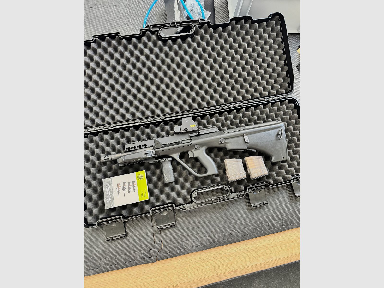 Steyr AUG-Z A3 S.W.A.T. incl EOTECH XPS2-0 & Streamlight TLR RM2