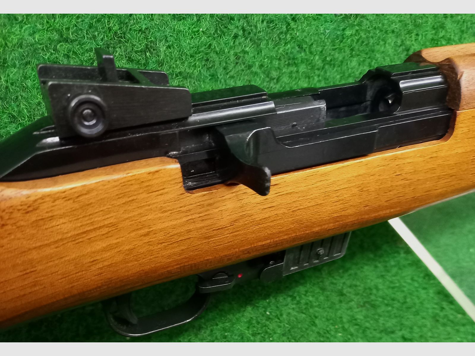 carabina semiautomática ERMA EGM1 de 1970 en calibre .22Lr