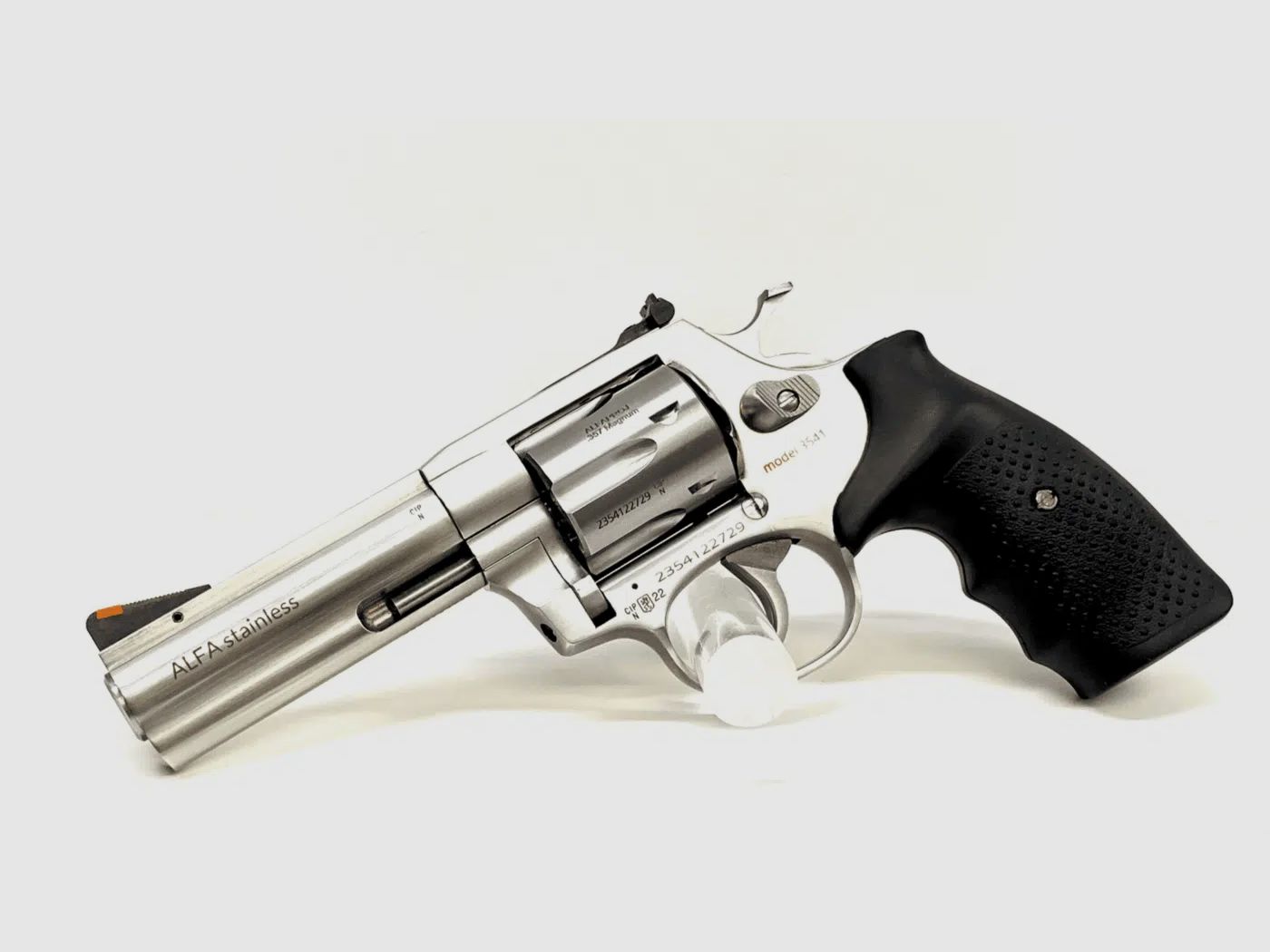 ALFA ProJ Steel inoxydable 3541 Revolver 4″ | .357 Mag.