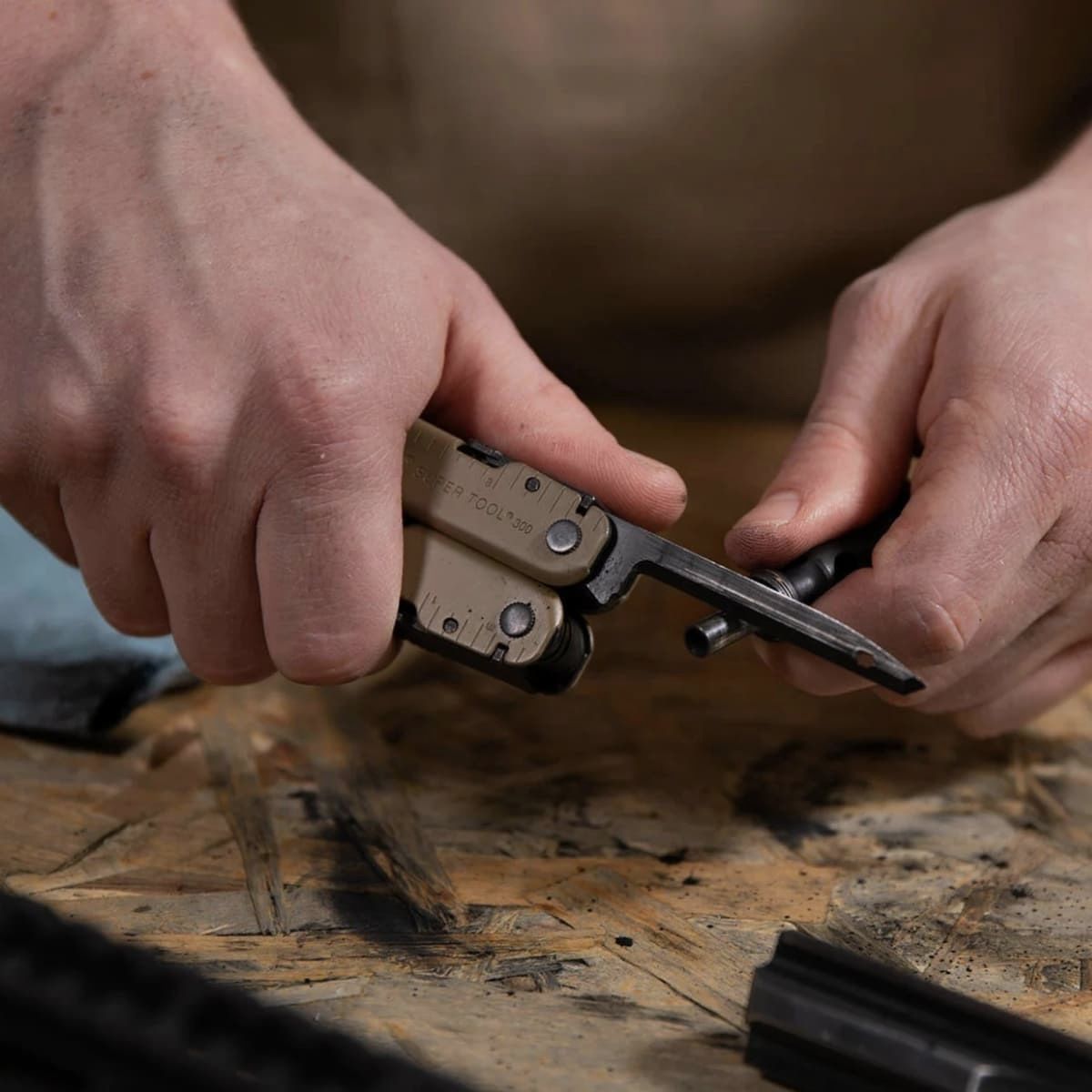 Leatherman - Multiherramienta SUPER TOOL 300 M - Negro - 832758, imagen 7 de 8