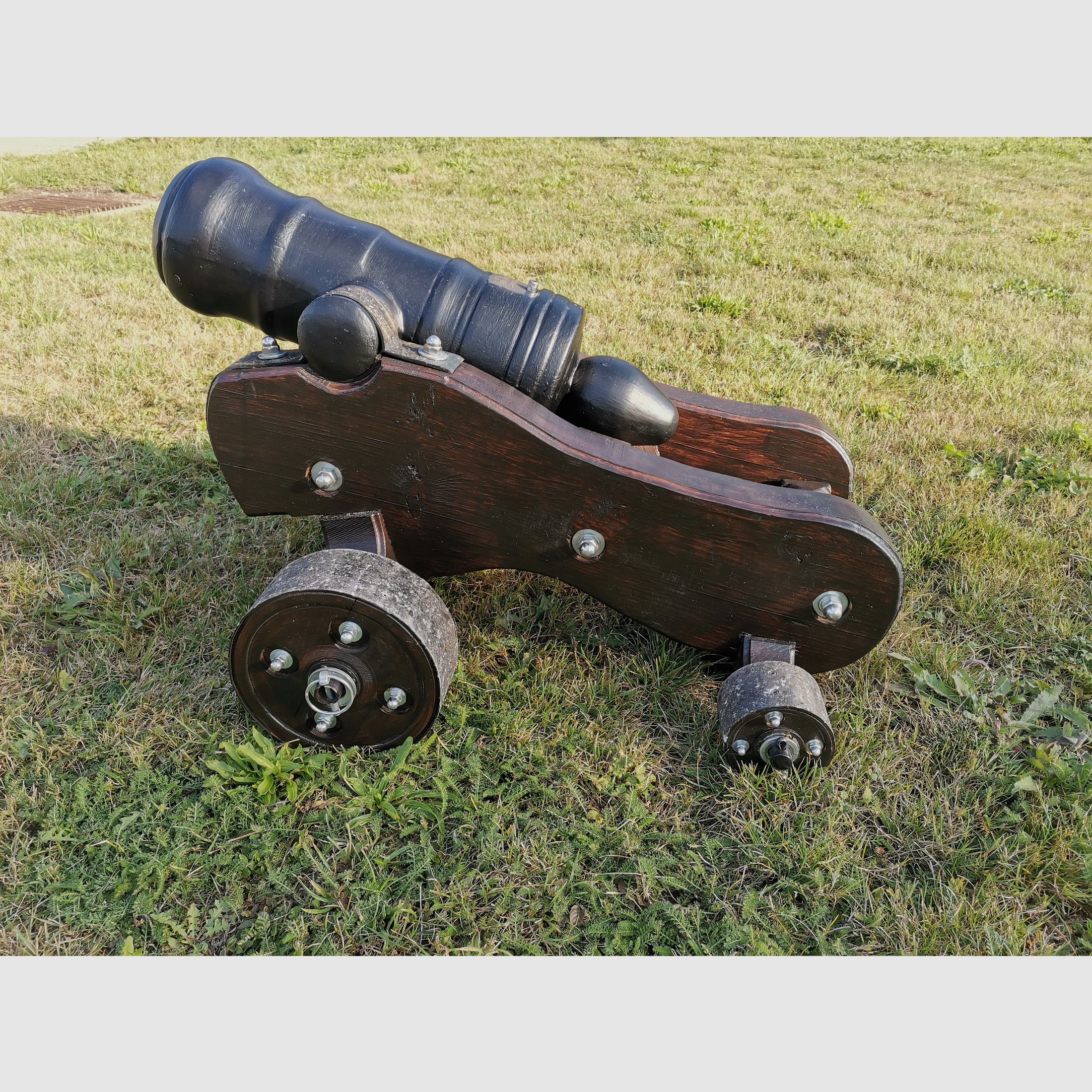 Große Böllerkanone Kaliber 75mm inkl. neuen Beschuss Vorderlader Kanone