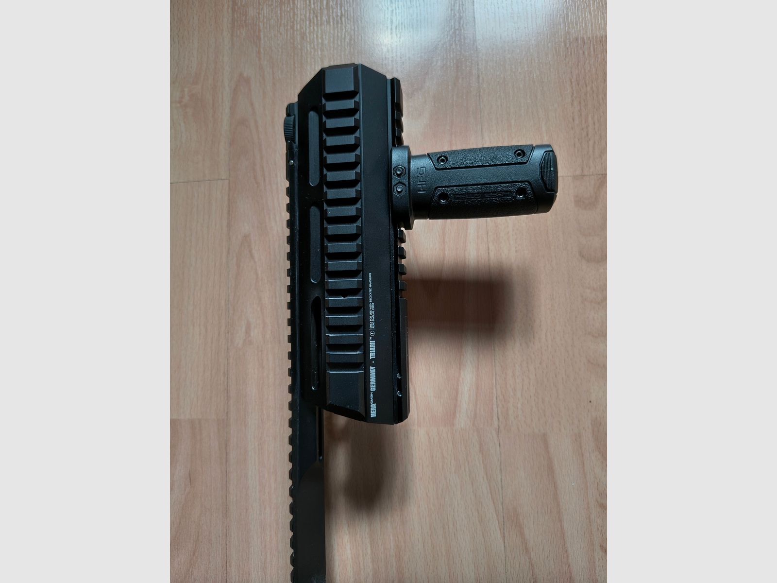 Anschlagschaft Hera Arms Triarii für Shadow2, neuwertig, mit Schiebeschaft