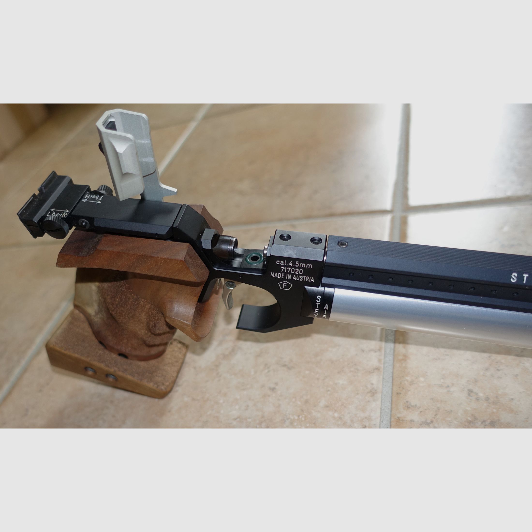 Steyr air pistol LP Match pistol / service + new parts for € 300,-