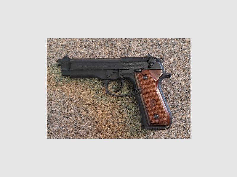Beretta 92 FS pistol caliber 9mm Luger