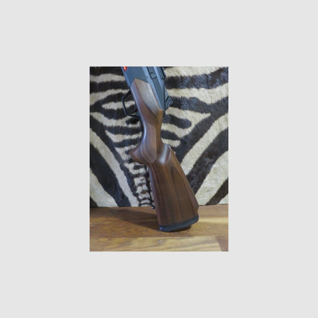 Geradezugrepetierer BERETTA BRX1 Holz der Klasse 3 Kal.300WM Lauf 62cm gewinde 14×100, Bild 8 von 9