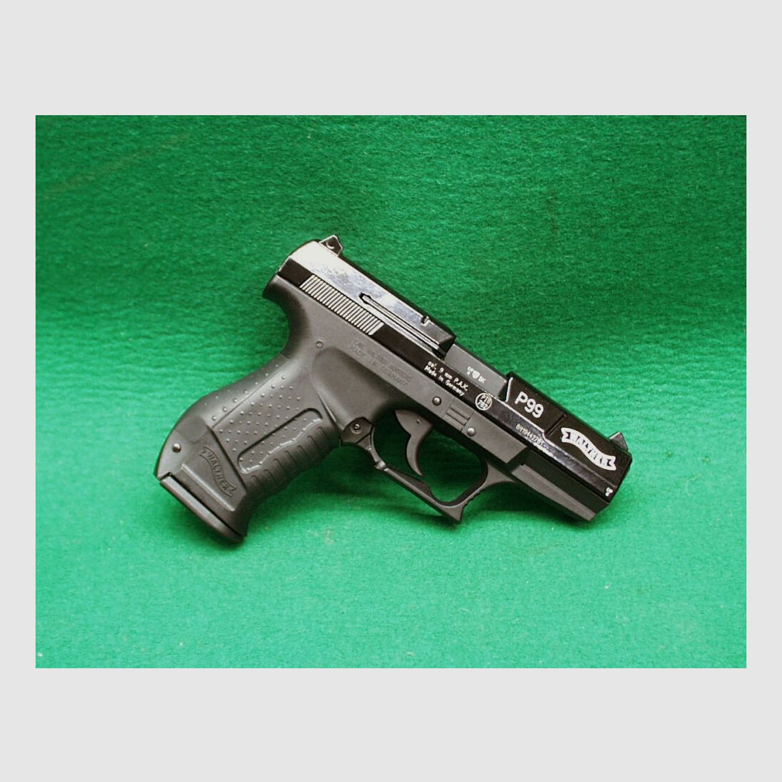 Pistolet d'alarme Walther Schreckschusspistole P99 Édition spéciale, noir brillant