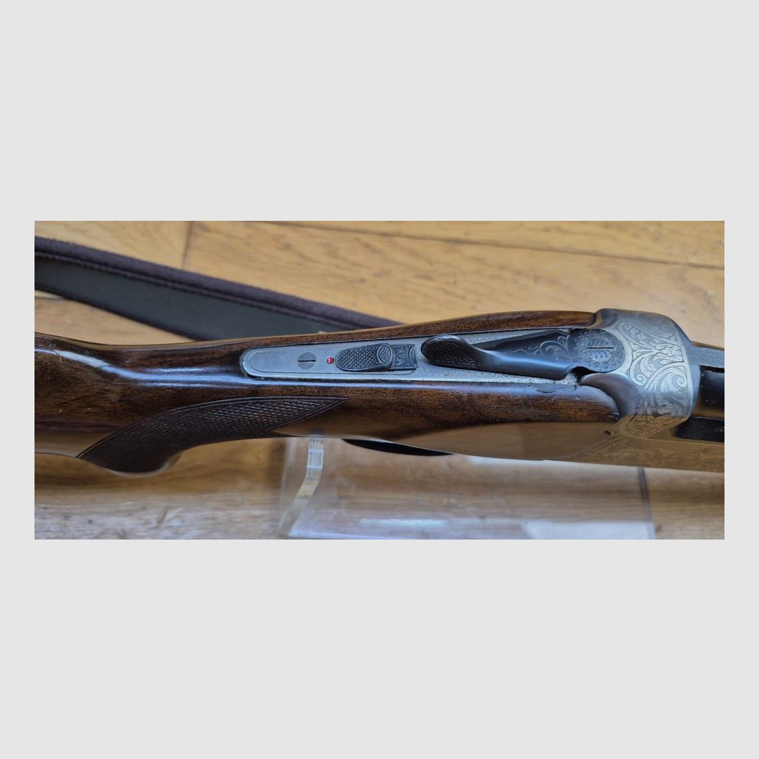 Sehr schönes Mixte-Gewehr von ANTONIO ZOLI — Kal. 12/70 und 7x65R gezogener Lauf — Waffen der Delfino-Serie, geprüft 1974 — Ein Haus, das bis zur Renaissance zurückreicht – Schöner ästhetischer Zustand – Ausgezeichneter mechanischer Zustand – Spiegelkanonen – TBE, Bild 20 von 43