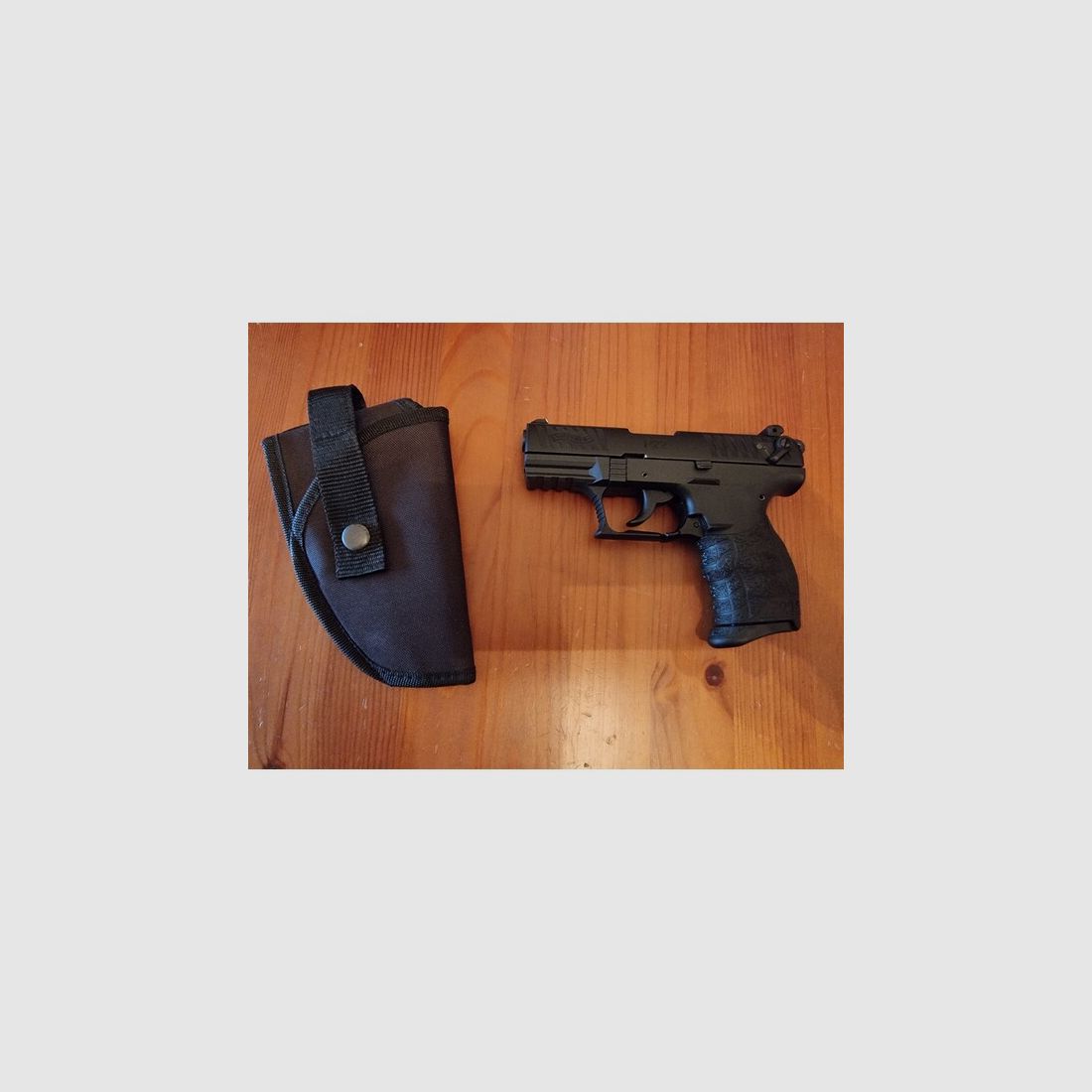 Walther P22Q 9mm P.A.K. Schreckschuss inkl. Holster