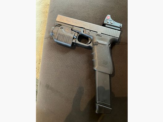 Glock 21 Gen 4 / Leica Red Point Visier/ Glock Lampe
