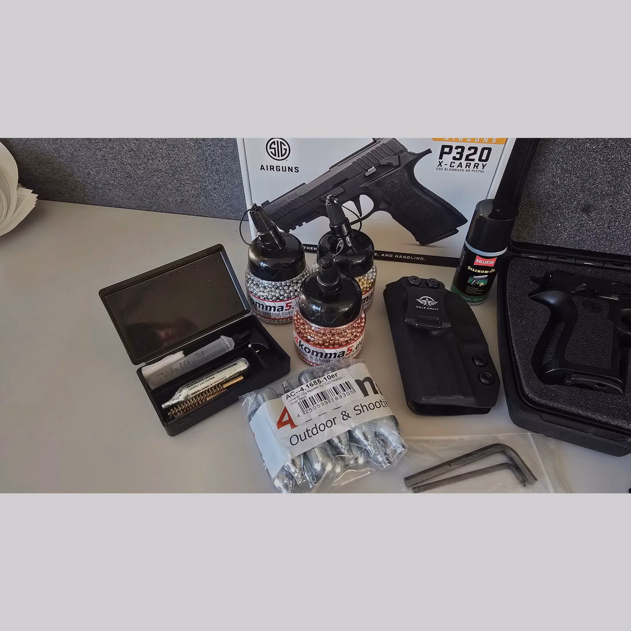 Lot Sig Sauer - 4,5mm CO2 Sig Sauer P320 X Carry & P365 et accessoires, image 3 sur 16