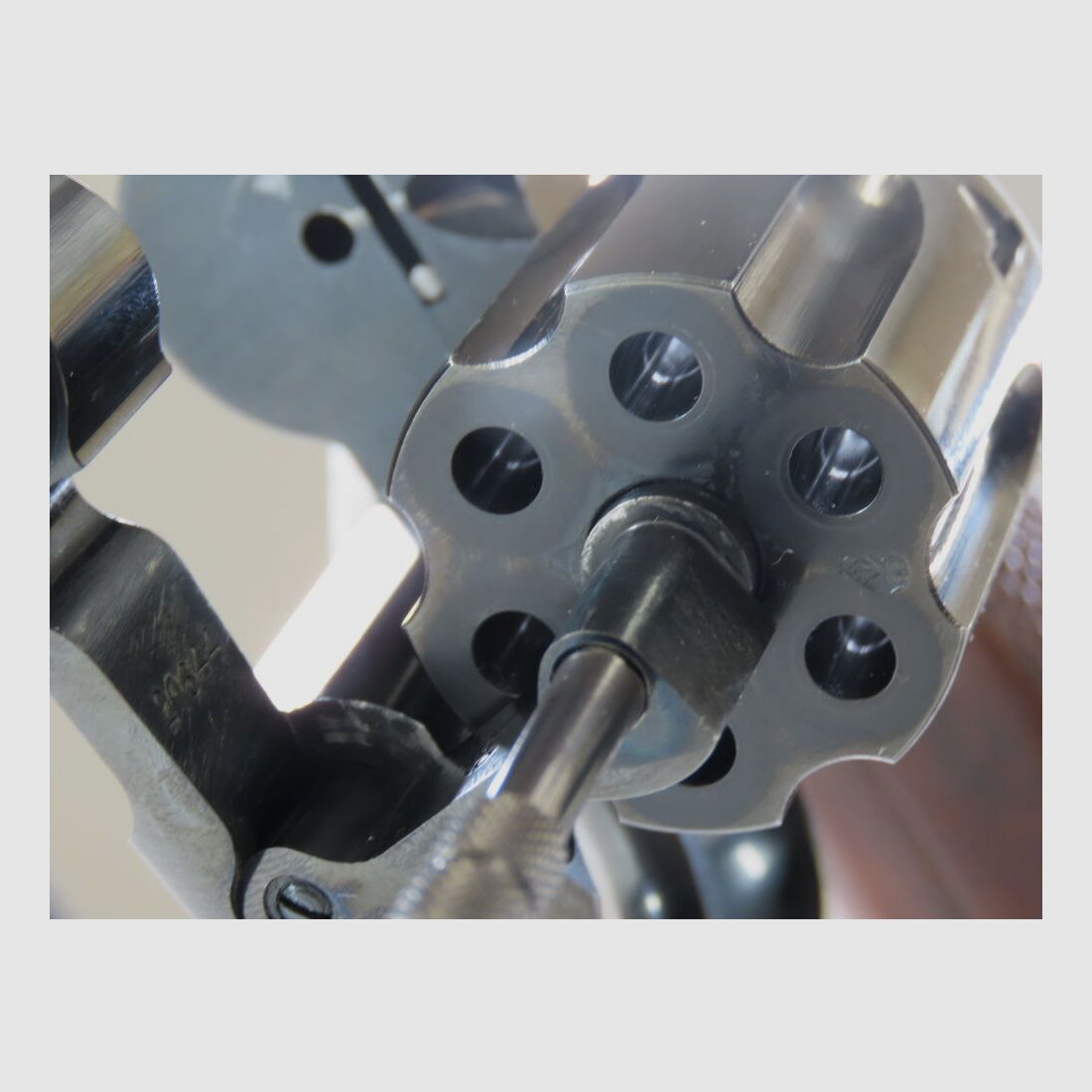 Rewolwer sportowy Korth