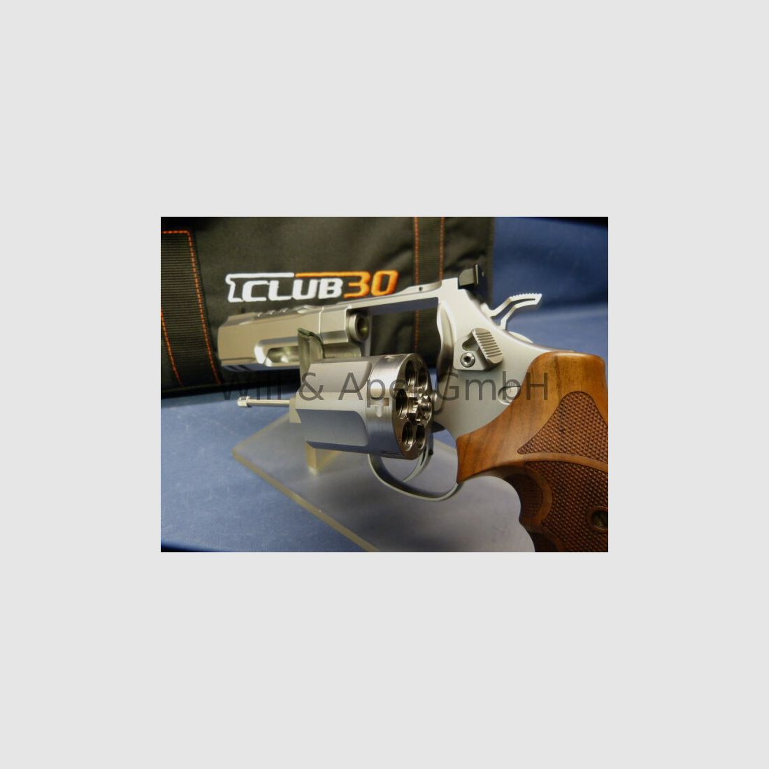 Weapons Will & Apel Club 30 RL range 4 inches